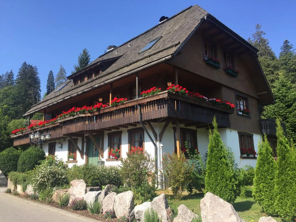 hollhouse b&b