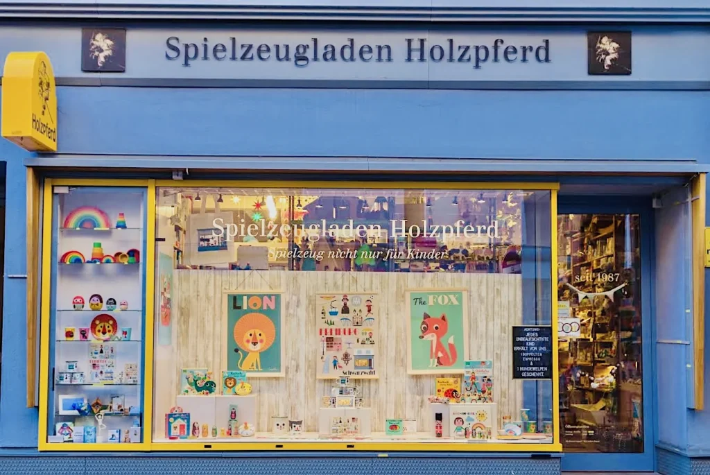 spielzeugladen holzpferd